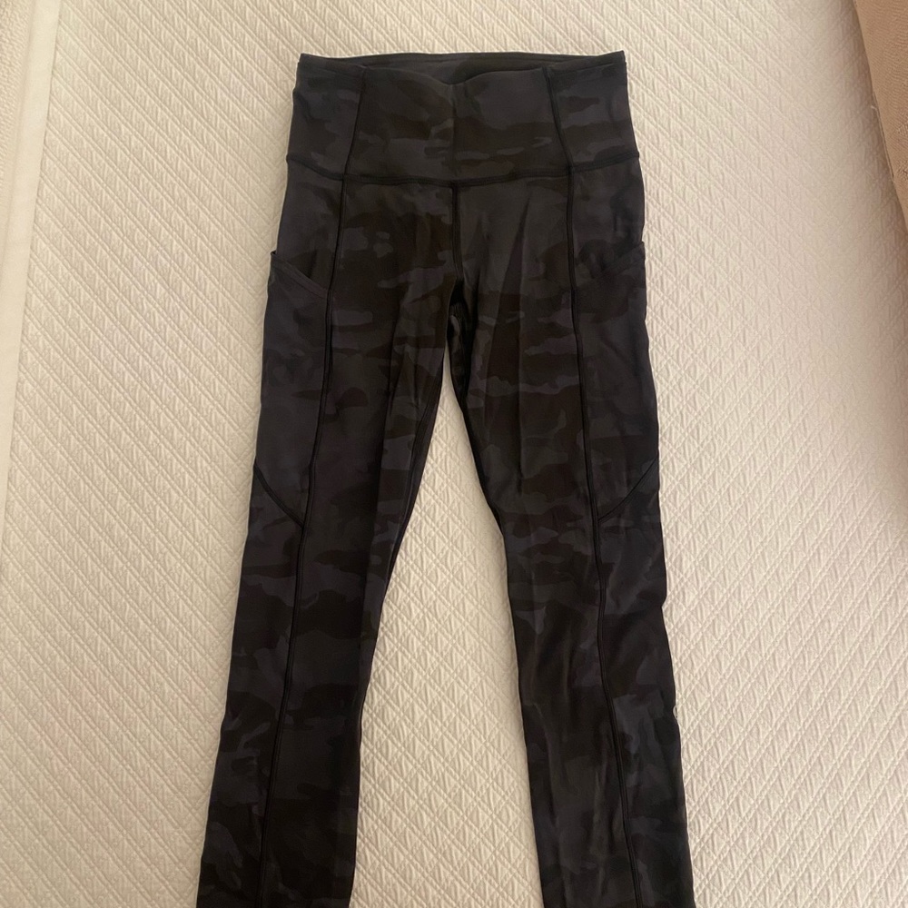 Lululemon Fast and Free Tight II 25" *Non-Reflective Nulux CAMO DEEP COAL MULTI